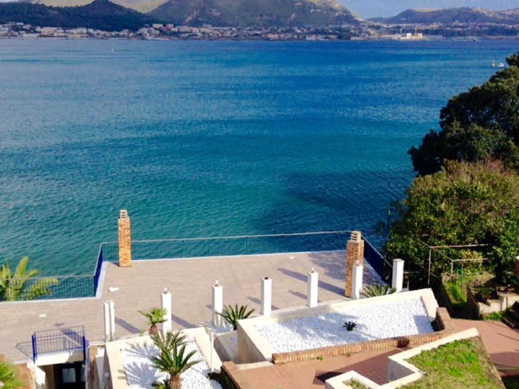 Castello Apartment Bacoli Oda fotoğraf